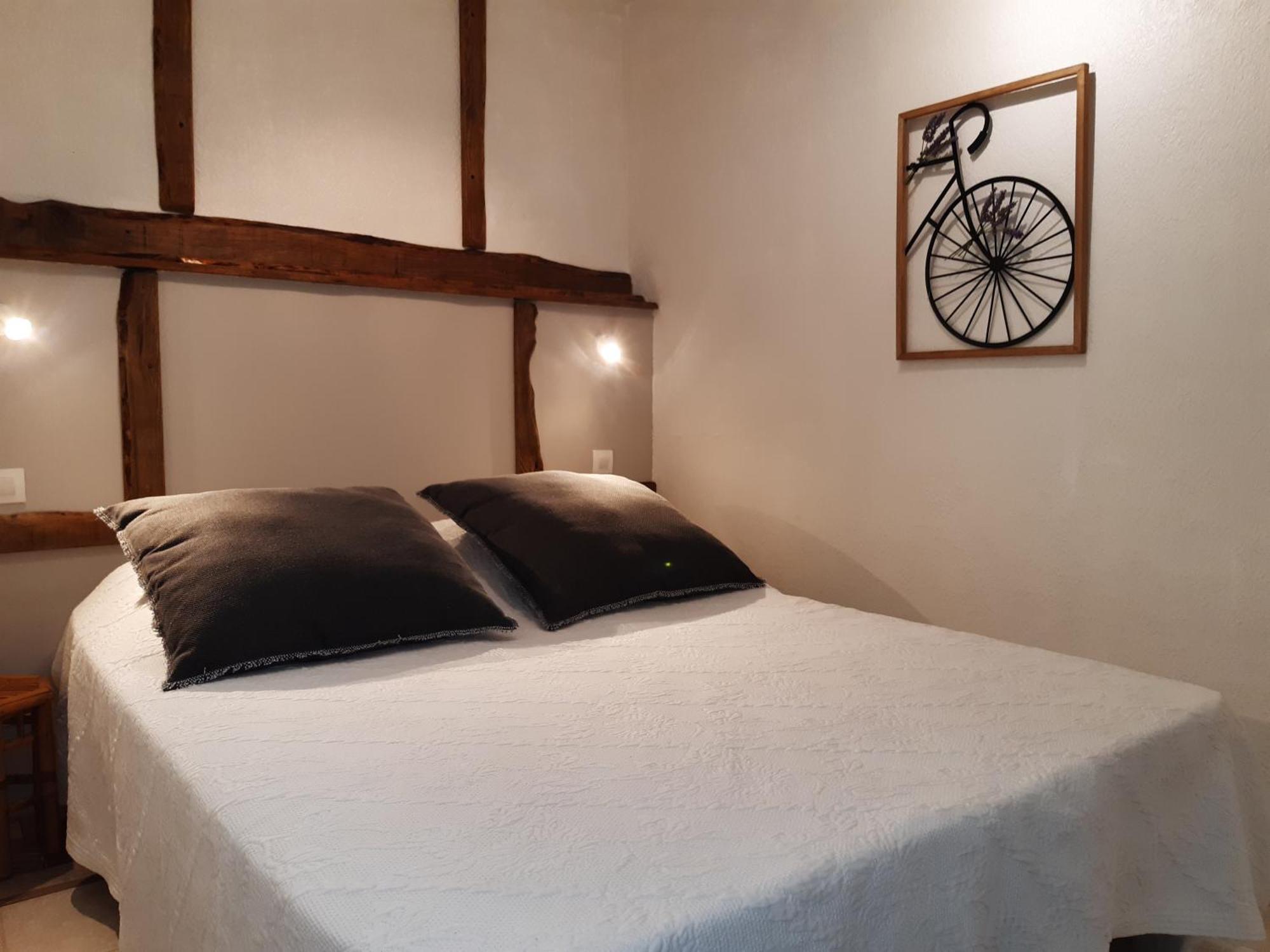 Apartament La Ferme De Manon Montferrat  Zewnętrze zdjęcie